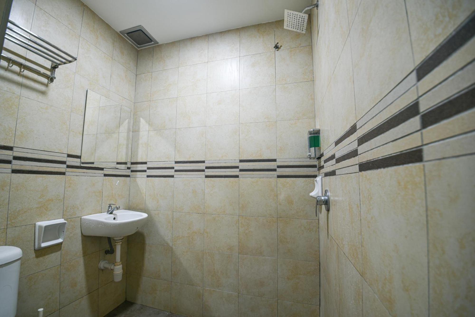 Meta Hotel Куала-Лумпур Номер фото